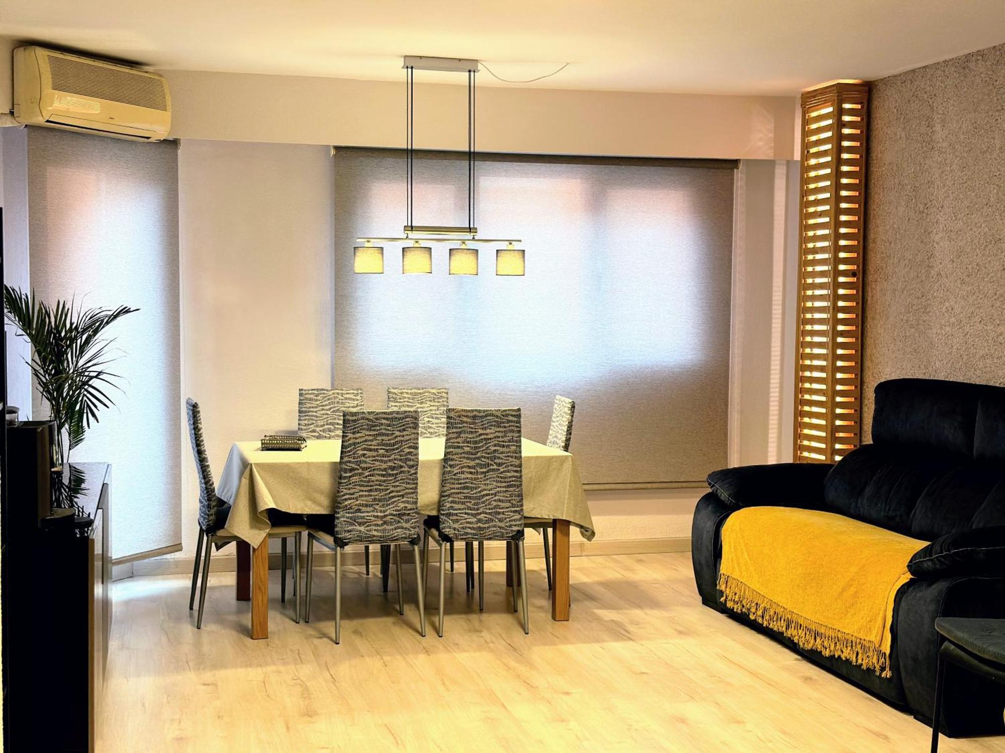 Apartment Monfort Valencia Exteriör bild